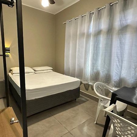 Suite 02 • Praia Das Pitangueiras Γκουαρούχα Εξωτερικό φωτογραφία